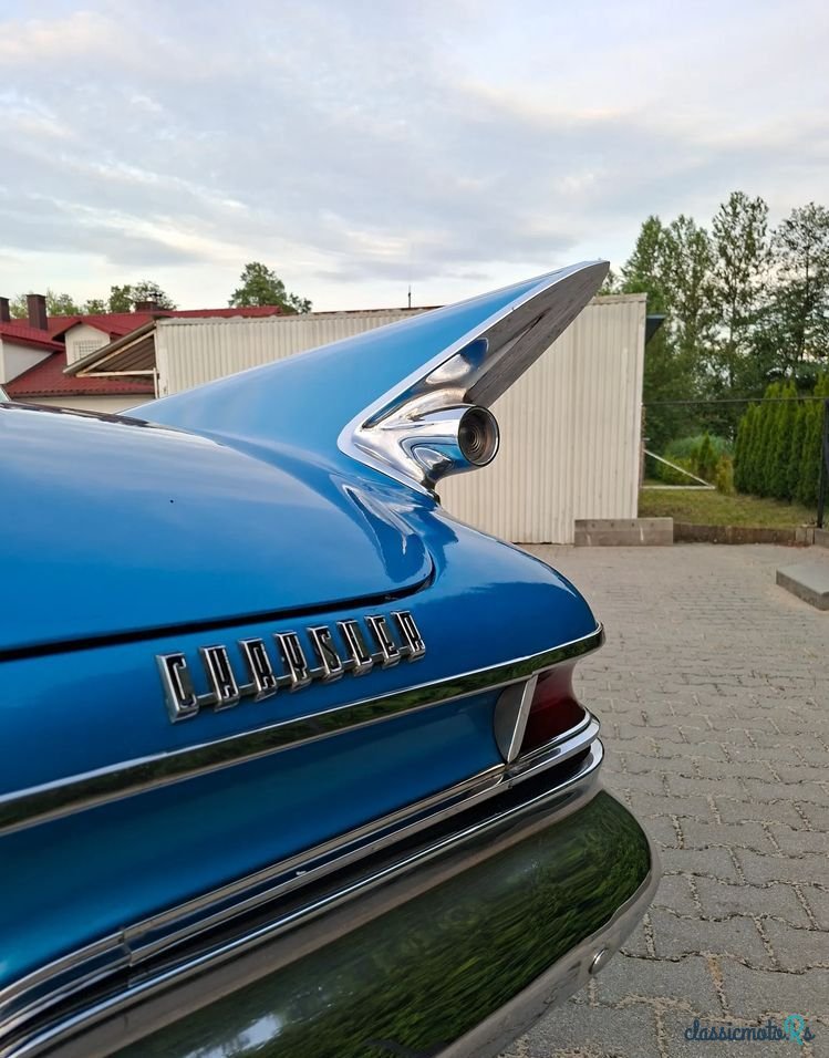1961' Chrysler Newport photo #3