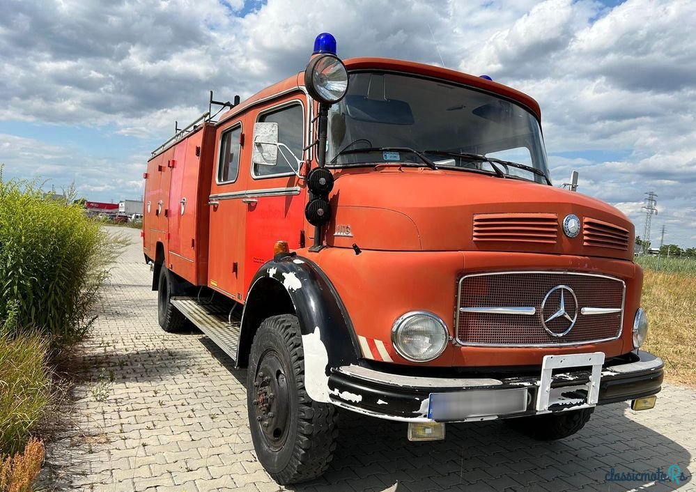 1971' Mercedes-Benz photo #2