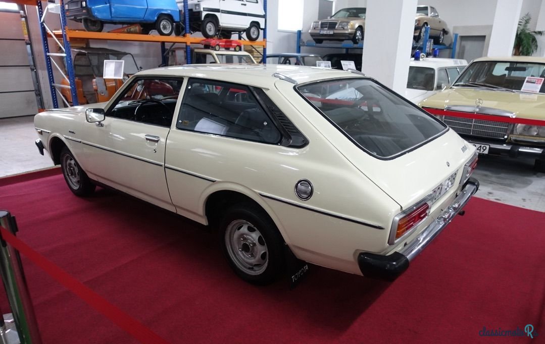 1975' Toyota Corolla photo #3
