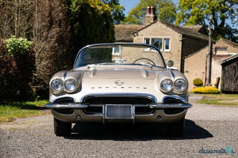 1962' Chevrolet Corvette photo #3
