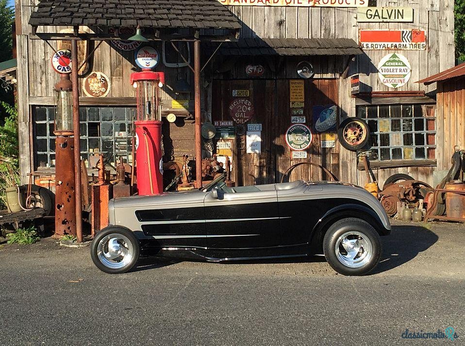 1932' Ford Custom photo #2