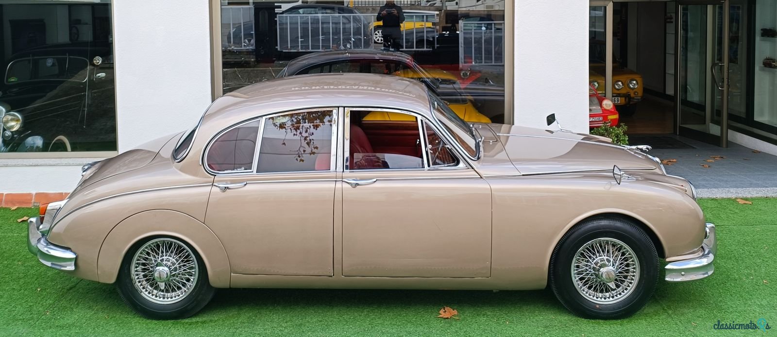 1967' Jaguar Mk Ii 2.4 photo #3