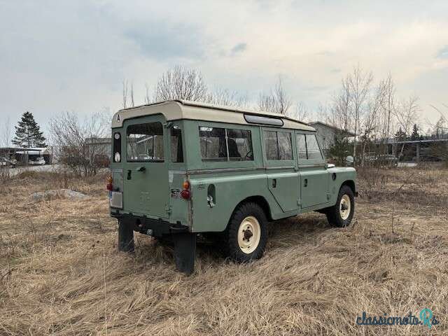 1972' Land Rover Serie III photo #5