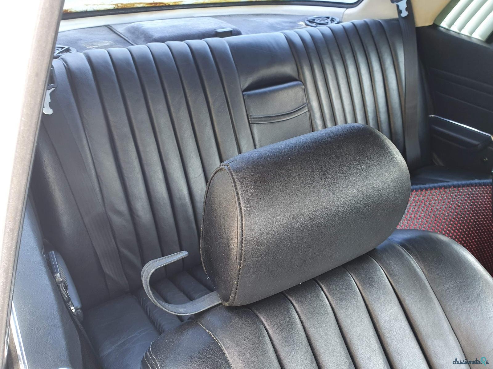 1980' Mercedes-Benz 500SLC photo #4