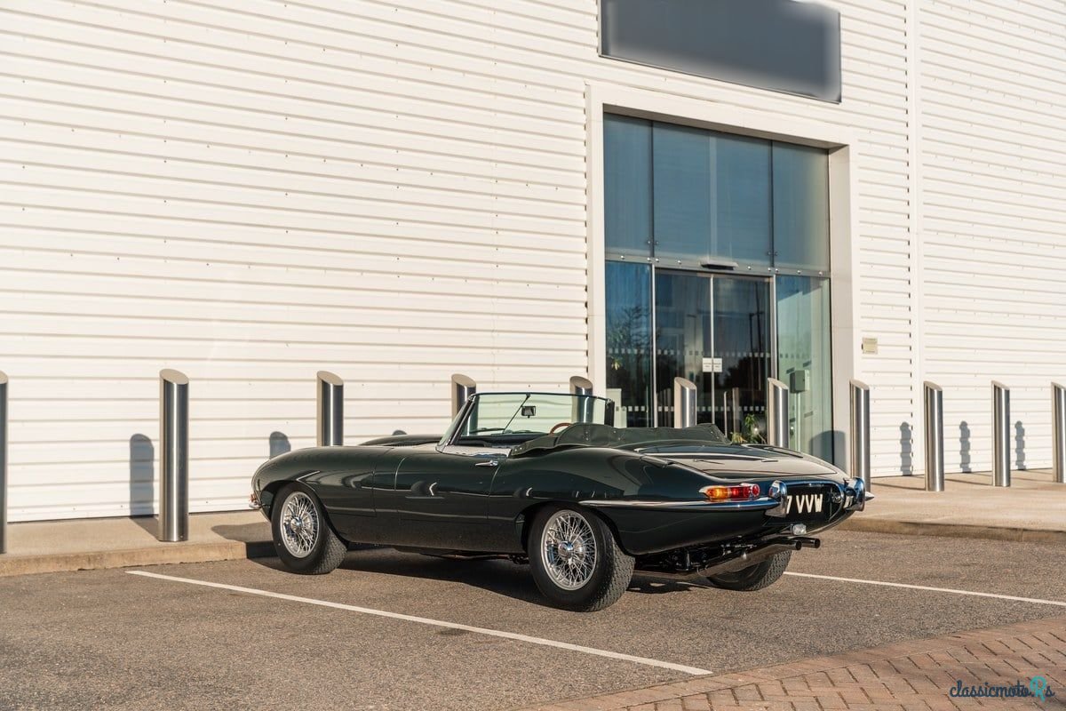 1963' Jaguar E-Type photo #4