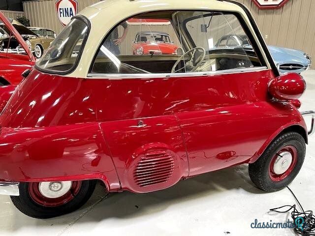1957' BMW Isetta photo #3