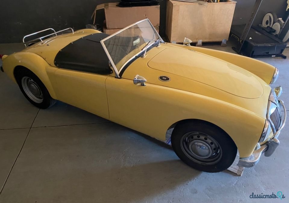 1957' MG MGA photo #3