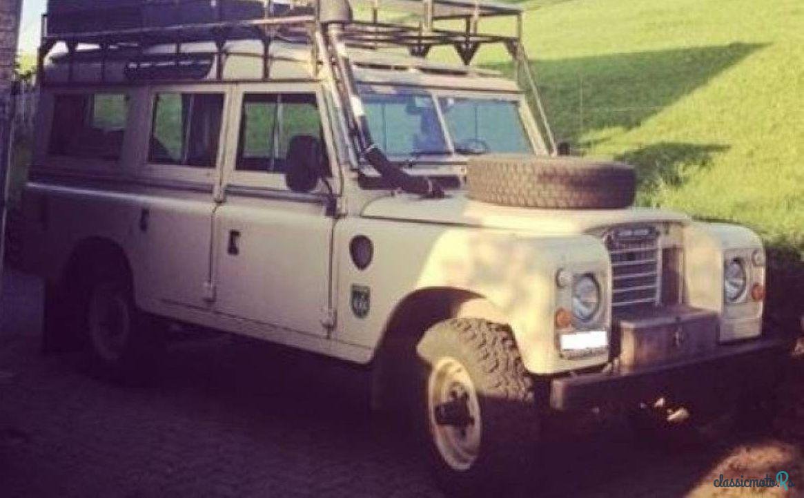 1982' Land Rover 88 photo #1