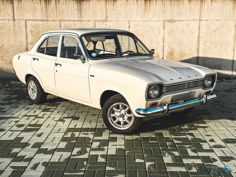 1971' Ford Escort photo #1