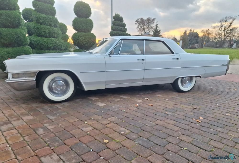 1965' Cadillac Deville photo #4