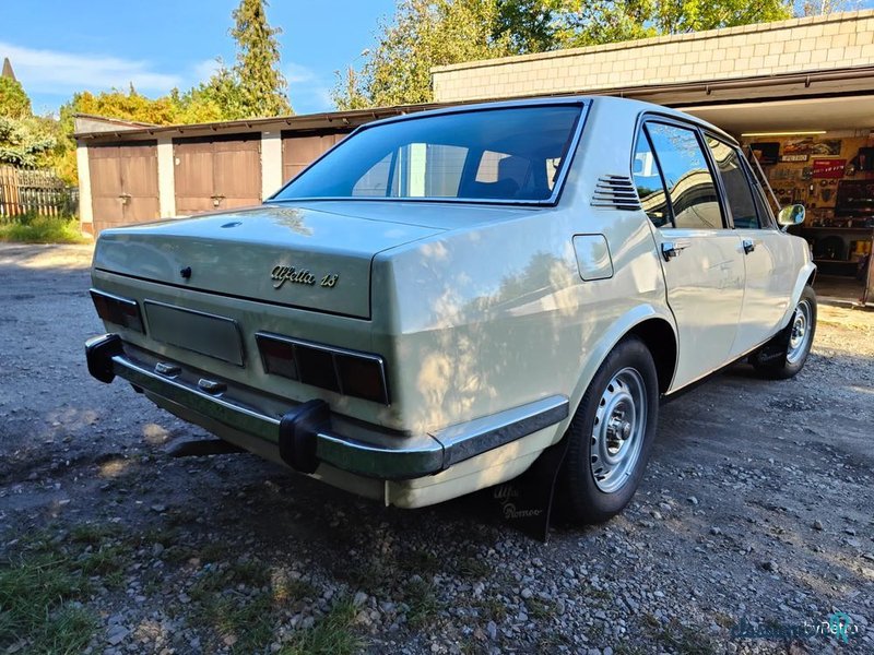 1977' Alfa Romeo Alfetta photo #4