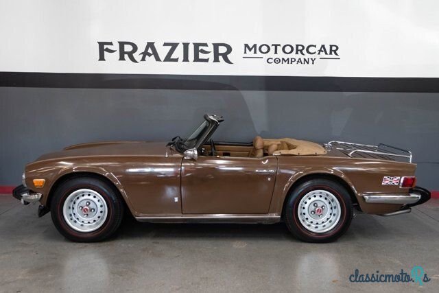 1975' Triumph TR6 photo #4