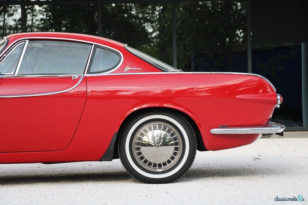 1961' Volvo P1800 photo #6
