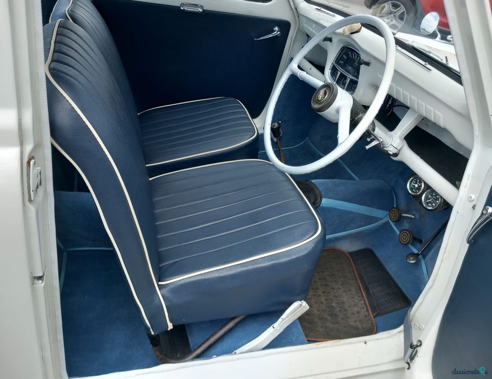 1958' Austin A35 photo #3