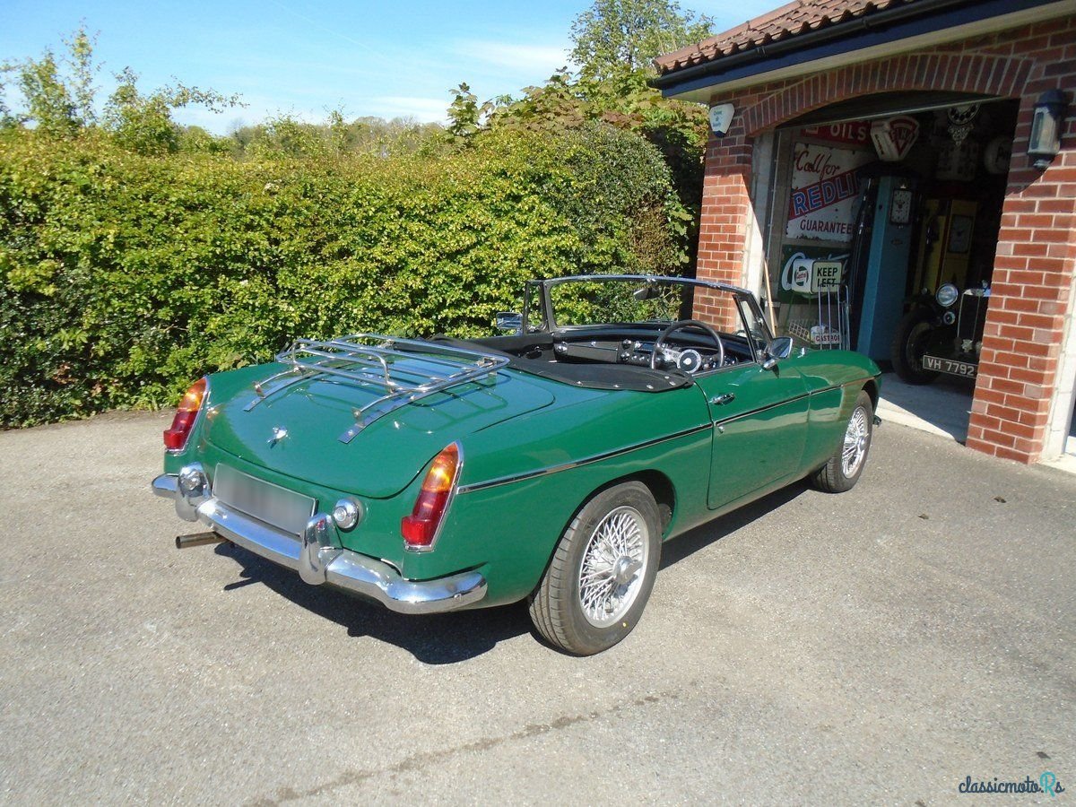 1966' MG MGB photo #2