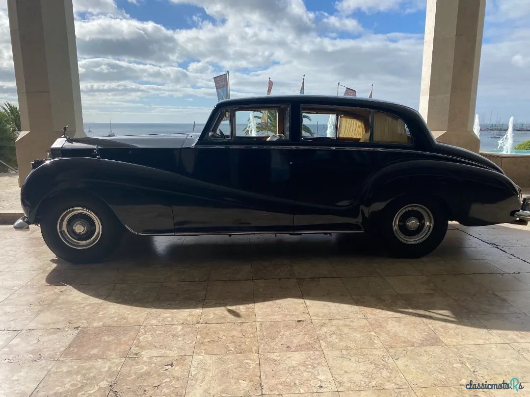 1957' Rolls-Royce Silver Wraith photo #1