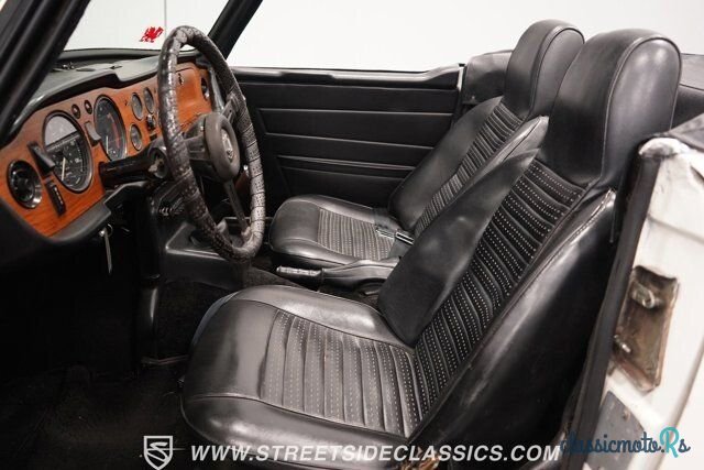 1972' Triumph TR6 photo #4