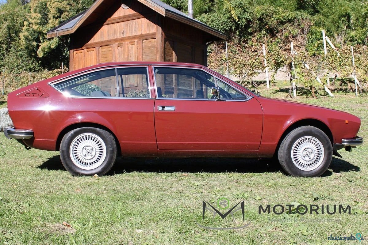 1981' Alfa Romeo Alfetta photo #4