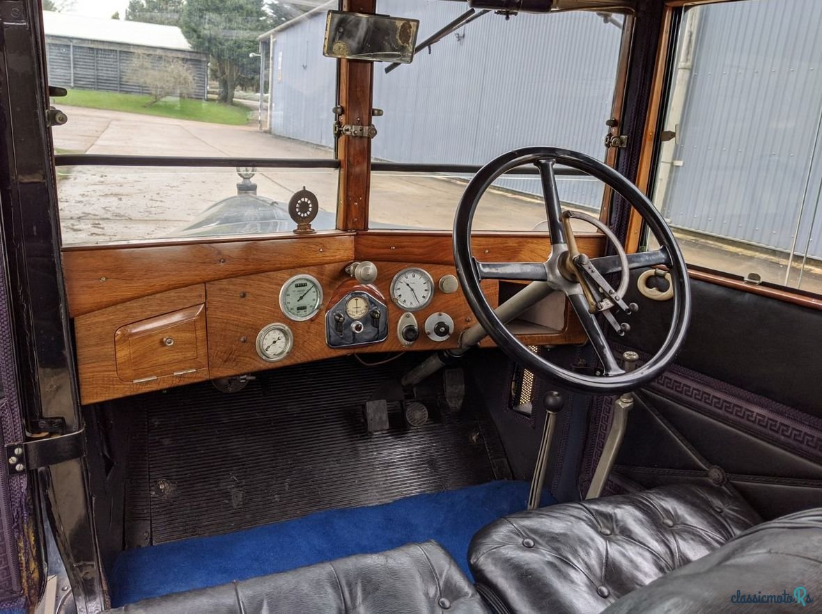 1927' Humber 14/40 Six Light Saloon photo #2