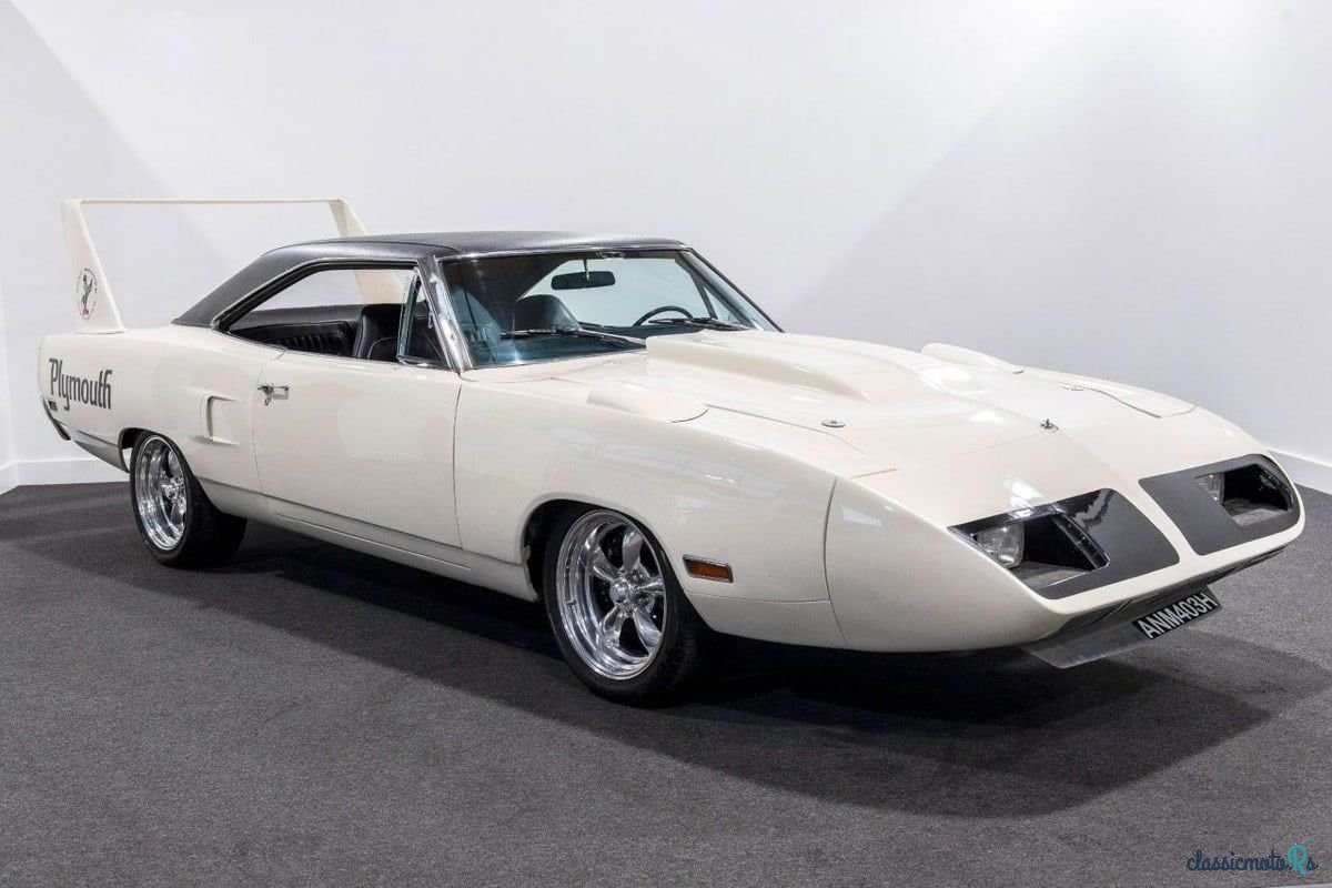 1970' Plymouth Barracuda photo #1