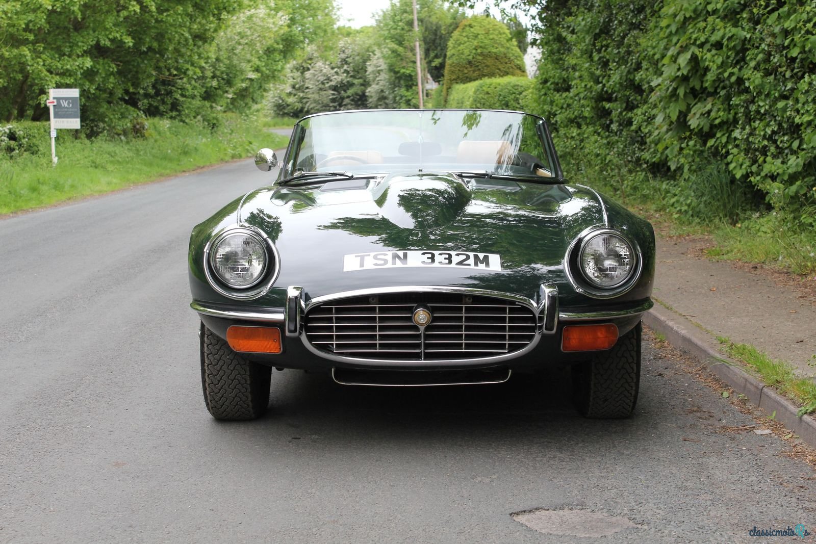 1973' Jaguar E-Type photo #2