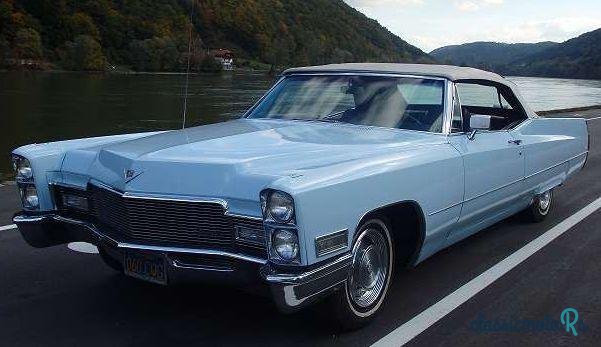 1968' Cadillac Coupe Deville Cabriolet photo #1