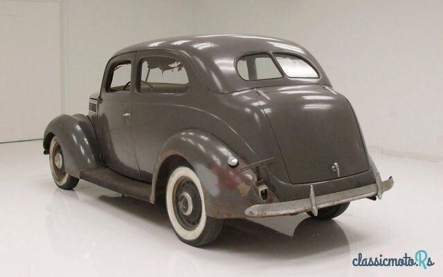 1937' Ford photo #3