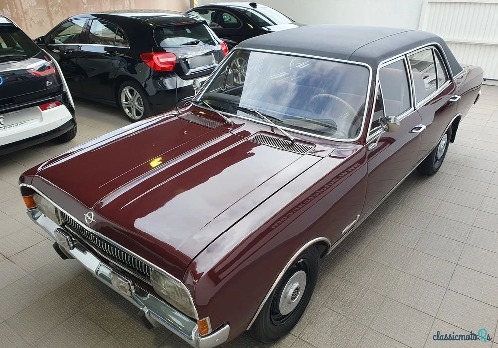 1968' Opel Commodore 2500 4 Door Sedan photo #6