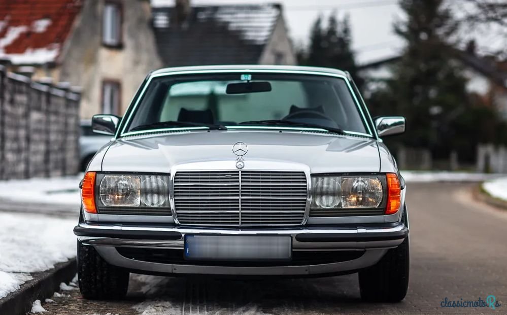 1977' Mercedes-Benz W123 photo #2