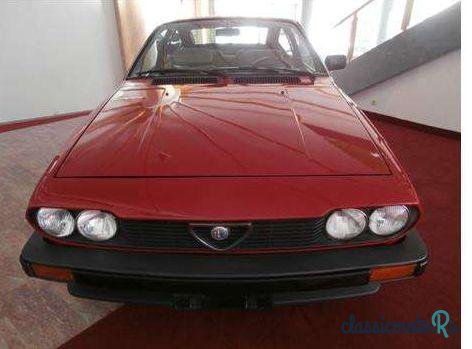 1982' Alfa Romeo Gt photo #5