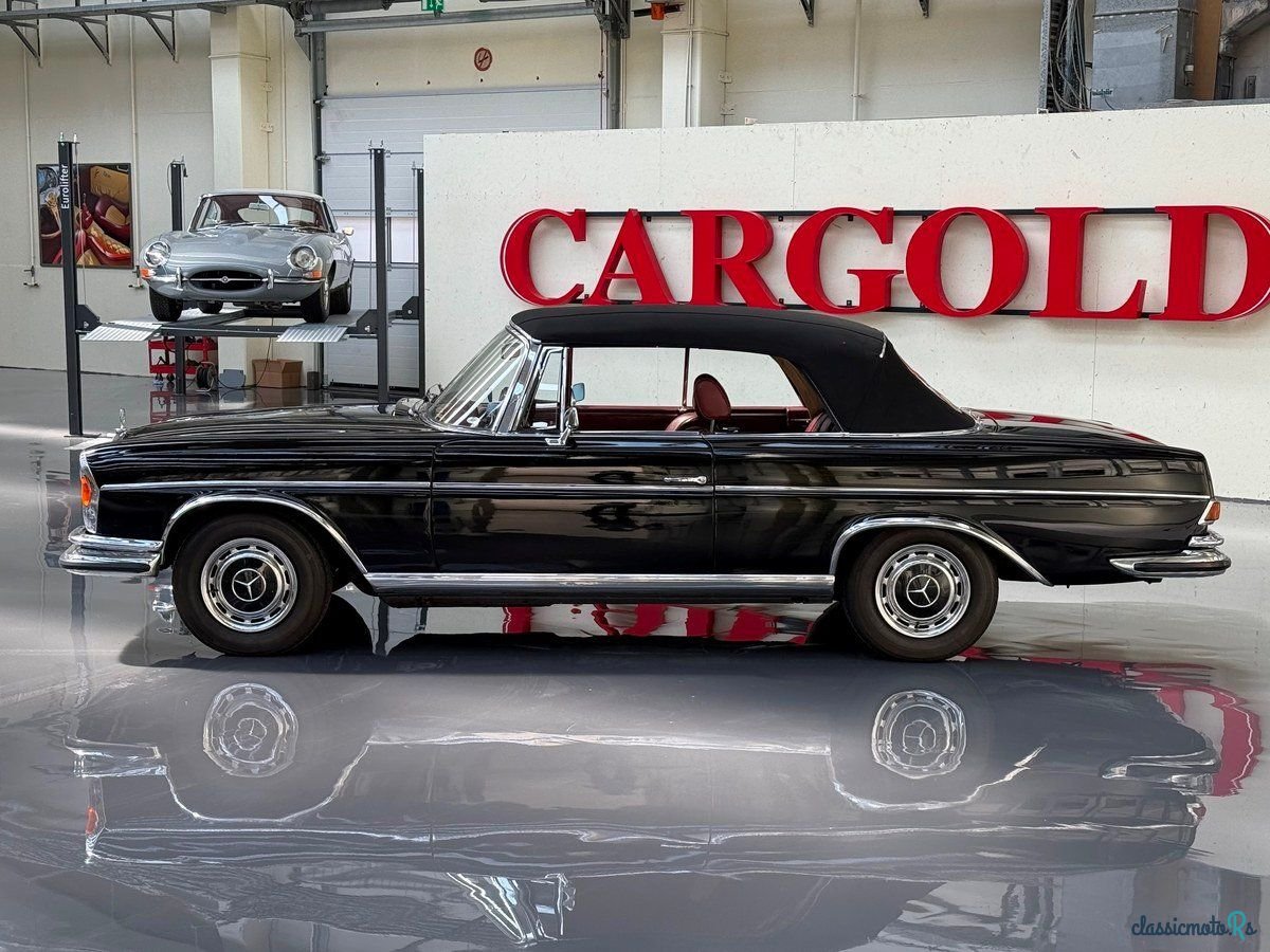 1970' Mercedes-Benz Se Series photo #2