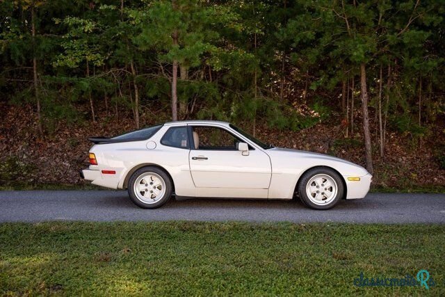 1986' Porsche 944 photo #4