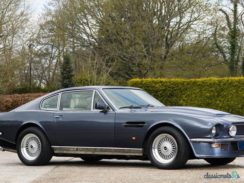 1974' Aston Martin V8 photo #3