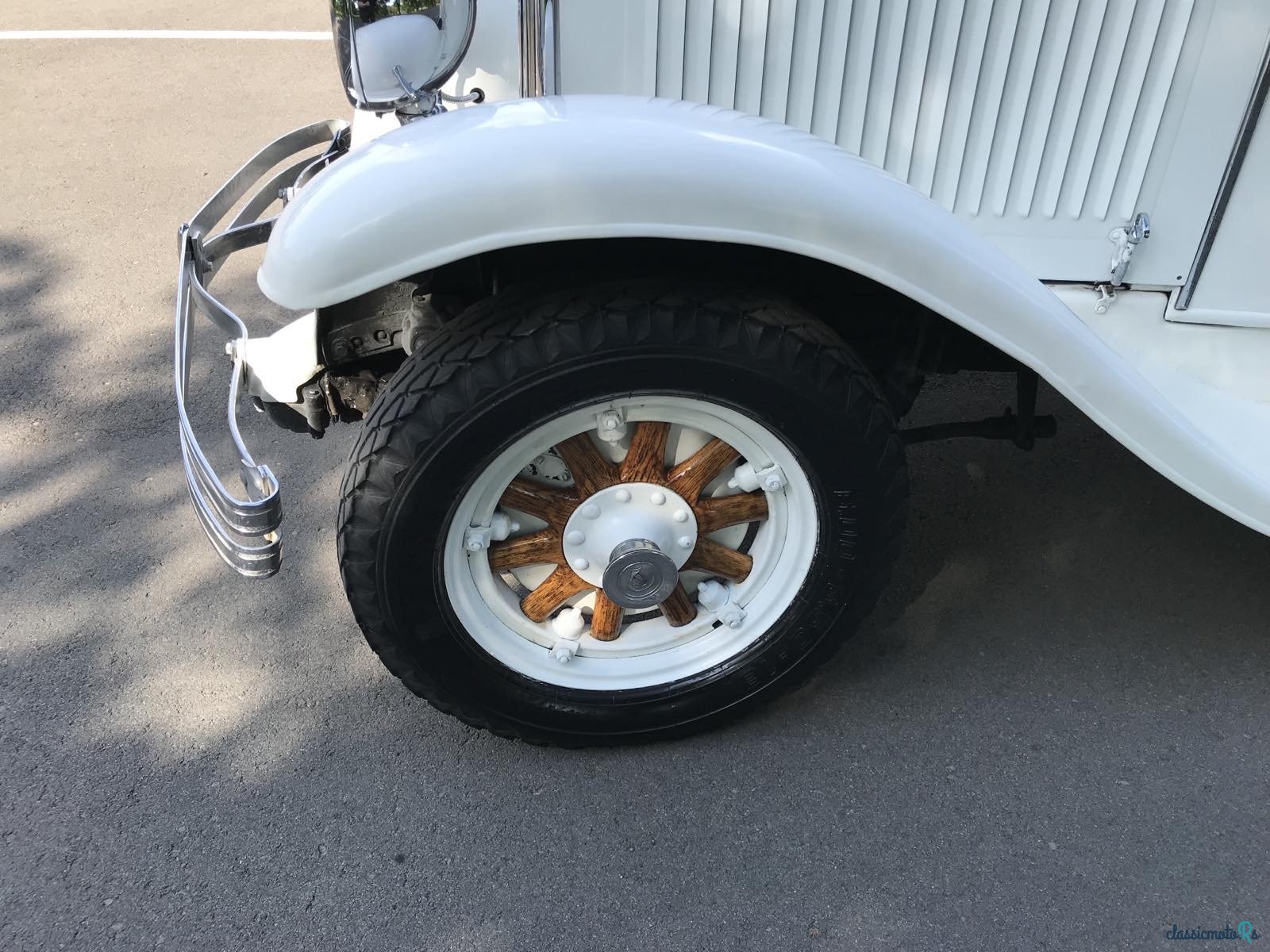 1931' Chrysler photo #4