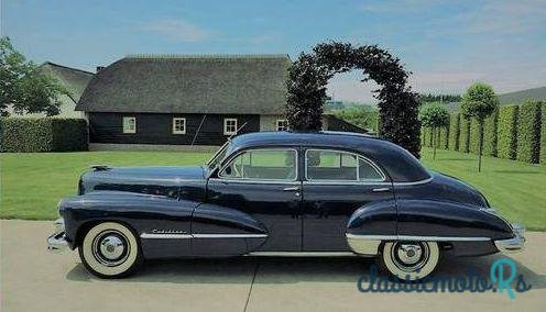 1947' Cadillac Series 62 Touring Sedan photo #2