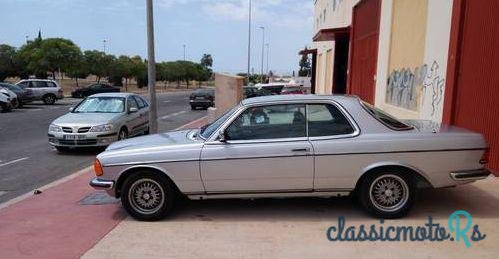 1981' Mercedes-Benz 230 Ce - W123 1981 photo #4