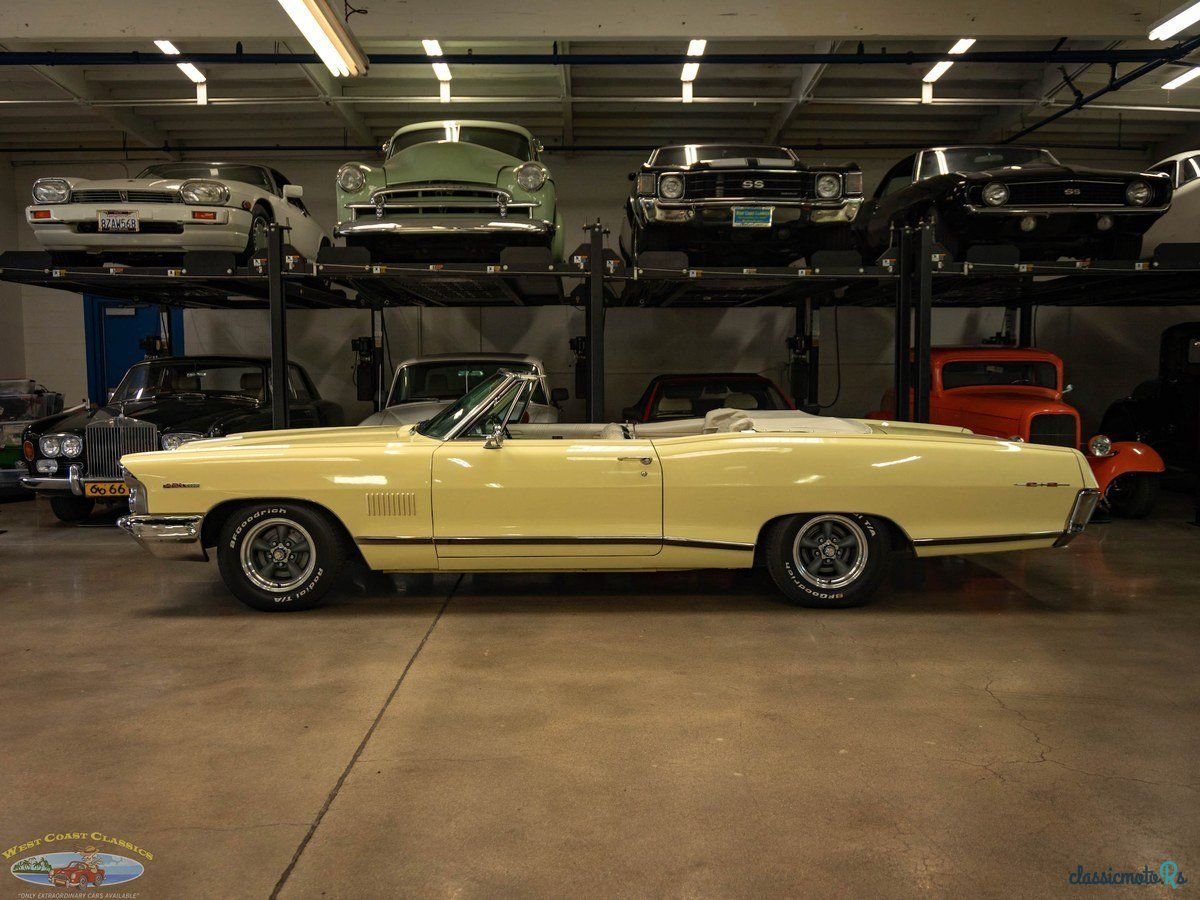 1965' Pontiac Catalina photo #3