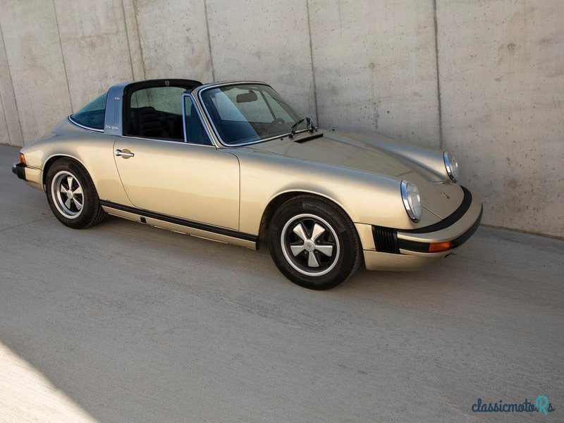 1977' Porsche 911S Targa photo #2