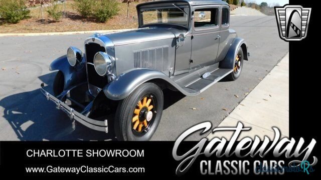 1930' Reo Flying Cloud photo #1