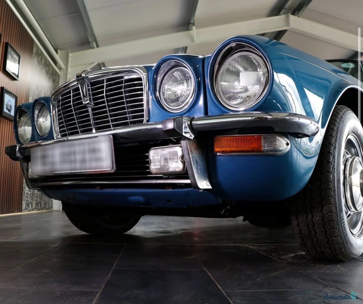 1977' Jaguar Xjc V12 photo #2