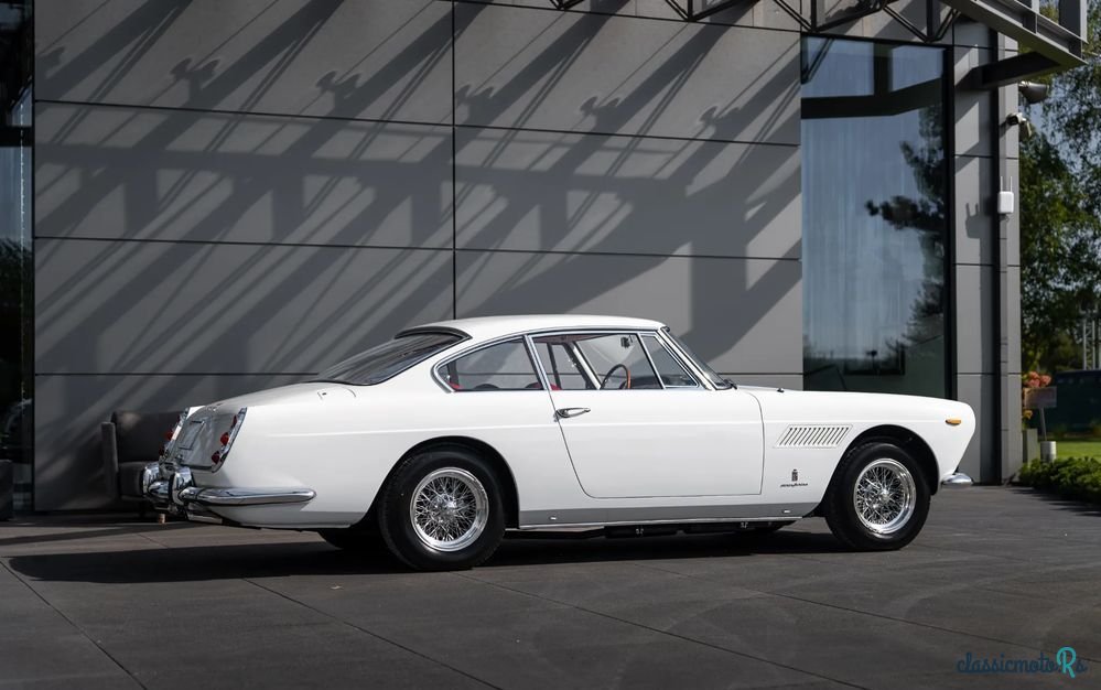 1961' Ferrari 250 photo #5