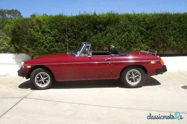 1975' MG MGB photo #2