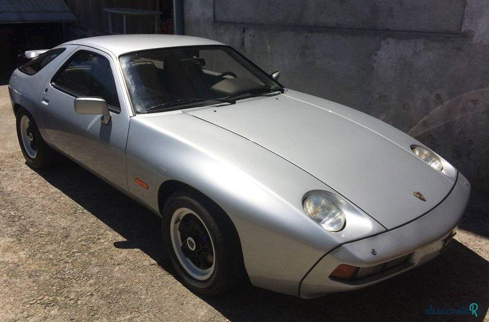 1982' Porsche 928 photo #1