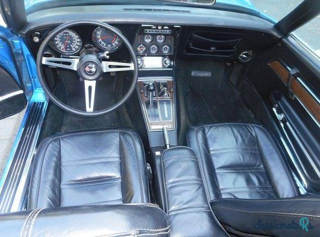 1975' Chevrolet Corvette Convertible photo #2