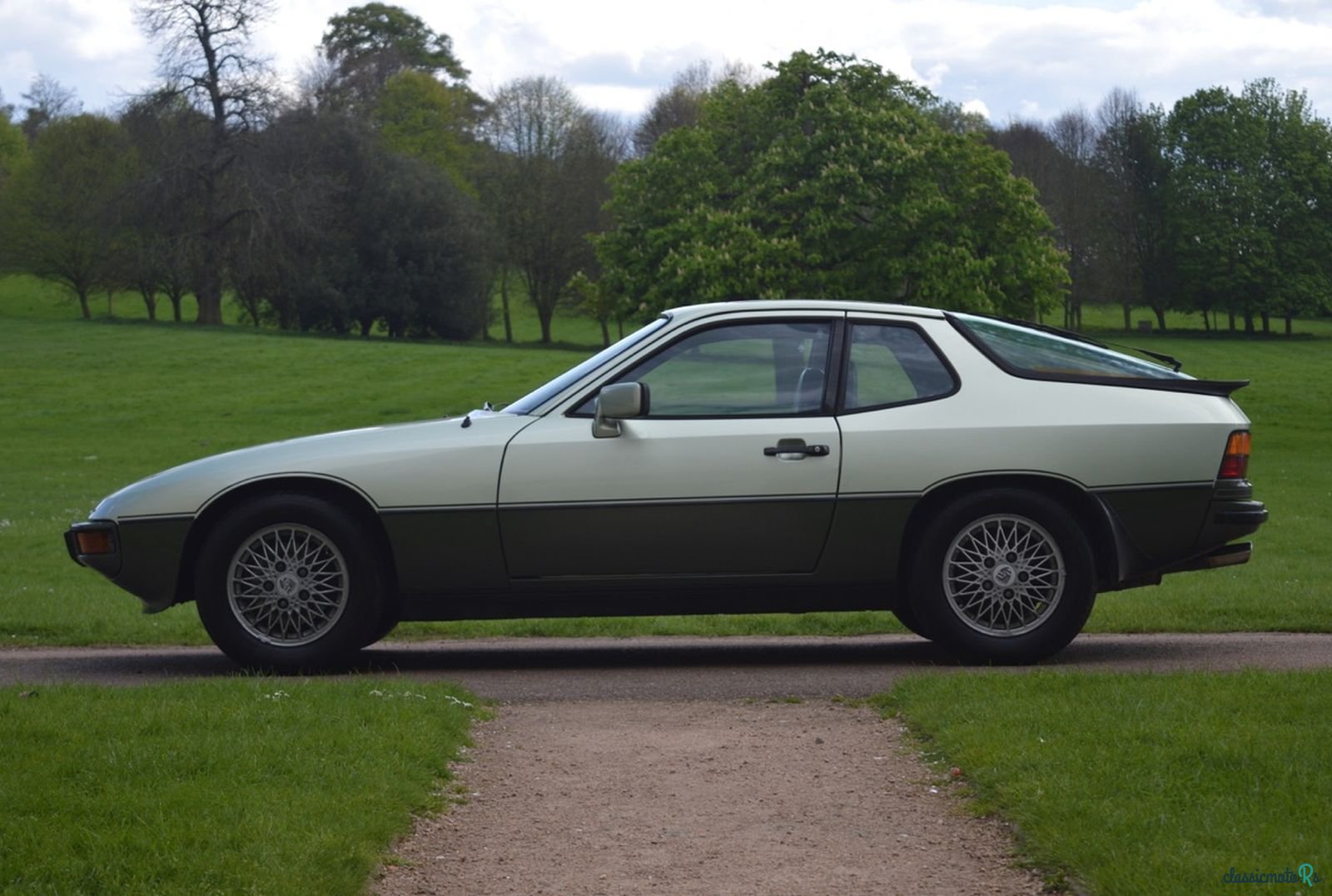 1980' Porsche 924 Turbo photo #5