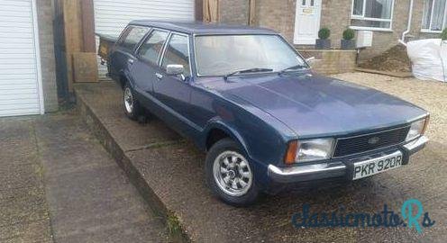 1976' Ford Cortina photo #4