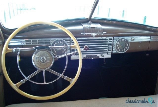 1945' Packard Clipper Special Eight photo #6