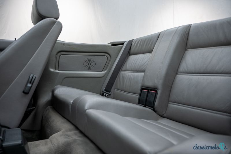 1992' BMW 318i Cabriolet '92 CH2874 photo #5