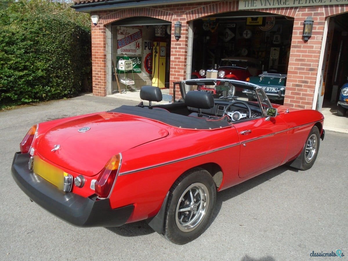 1977' MG MGB photo #3