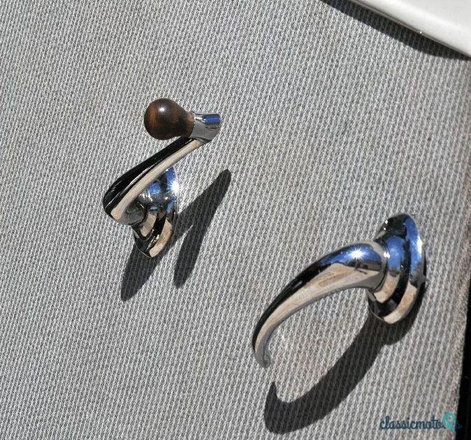 1955' Citroen 11 B photo #5